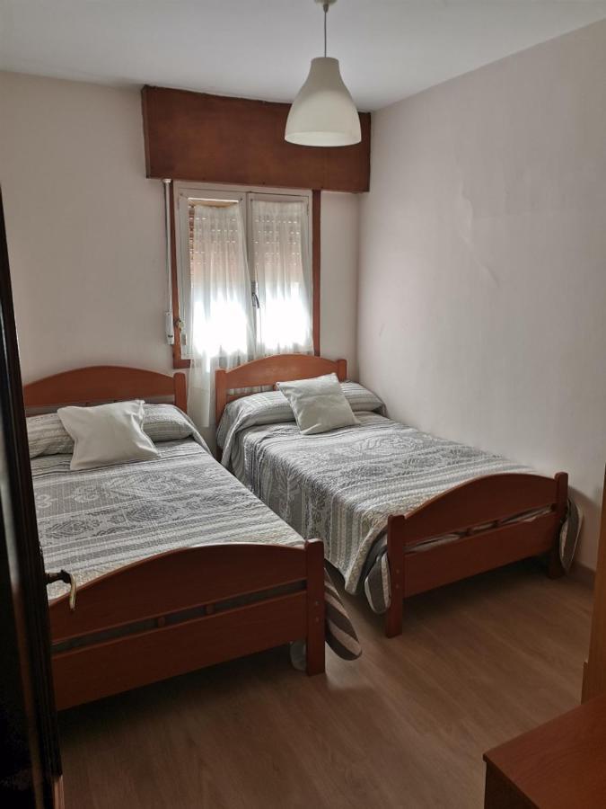 Castro Urdiales Centro Apartment ภายนอก รูปภาพ